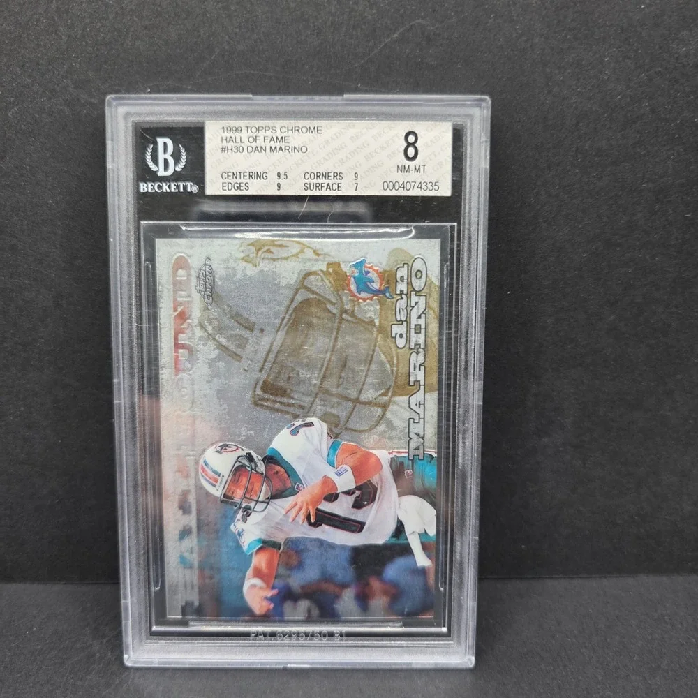 Topps Chrome‎ Football Card Dan Marino 1999 Hall of Fame BGS 8 NM-MT #H30